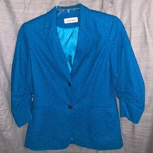 Closet sale!  Bundle. Bundle. Bundle.